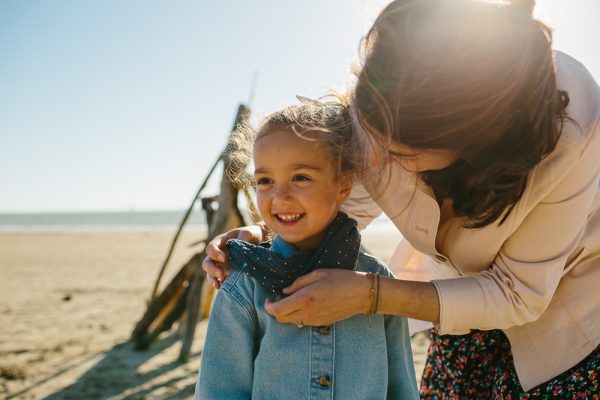 UNE SÉANCE FAMILLE EN BORD DE MER VERS ROYAN