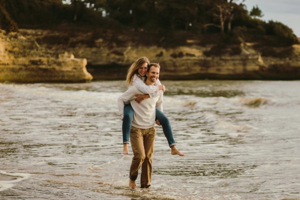 UNE SÉANCE ENGAGEMENT À ROYAN-PHOTOGRAPHE MARIAGE BORDEAUX