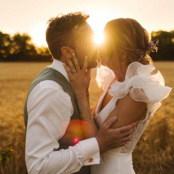 MARIAGE POÉTIQUE À L'ABBAYE DE LA GRACE-DIEU- PHOTOGRAPHE MARIAGE BORDEAUX